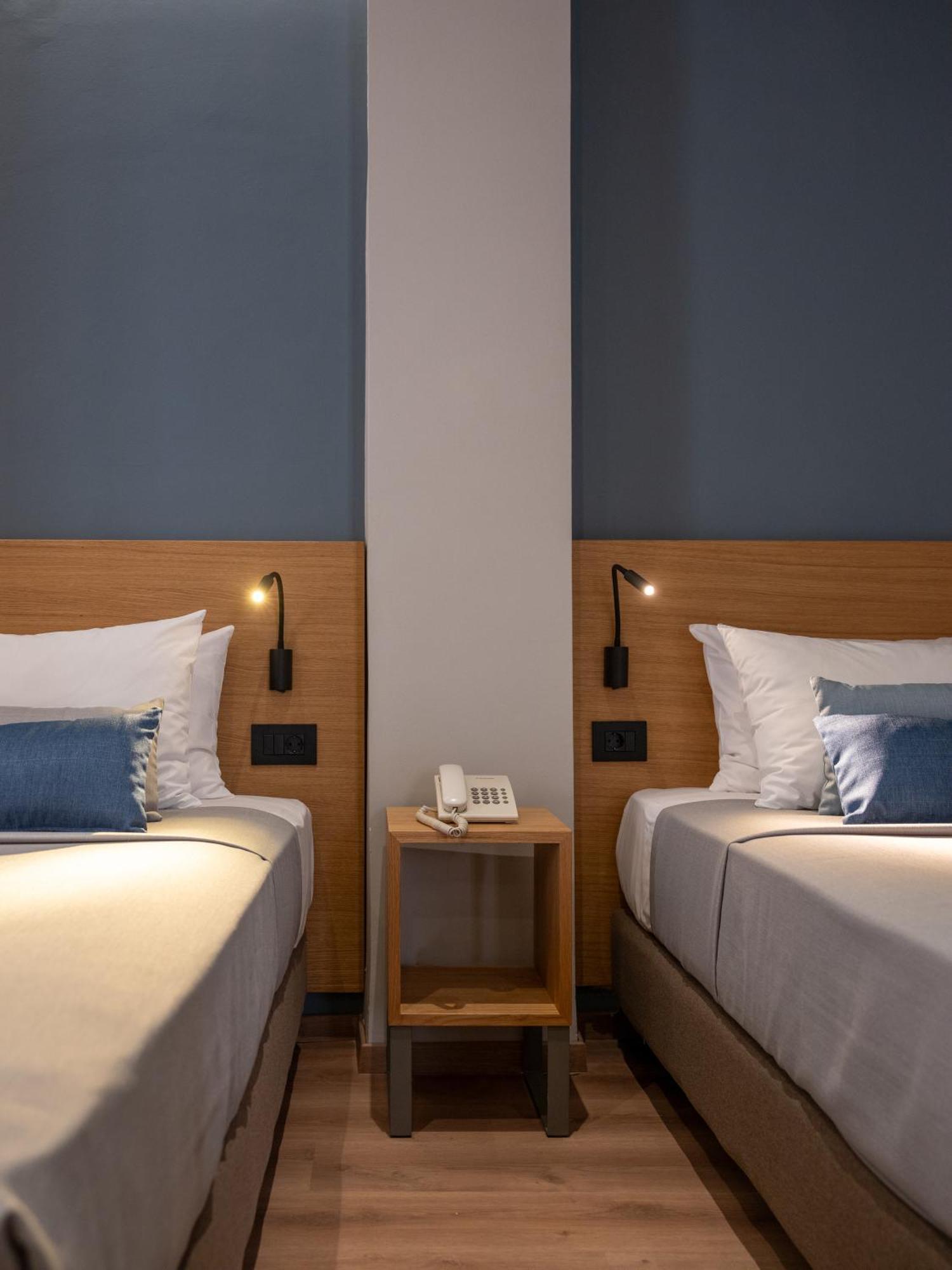 Athinaiko Hotel Heraklion  Exterior photo