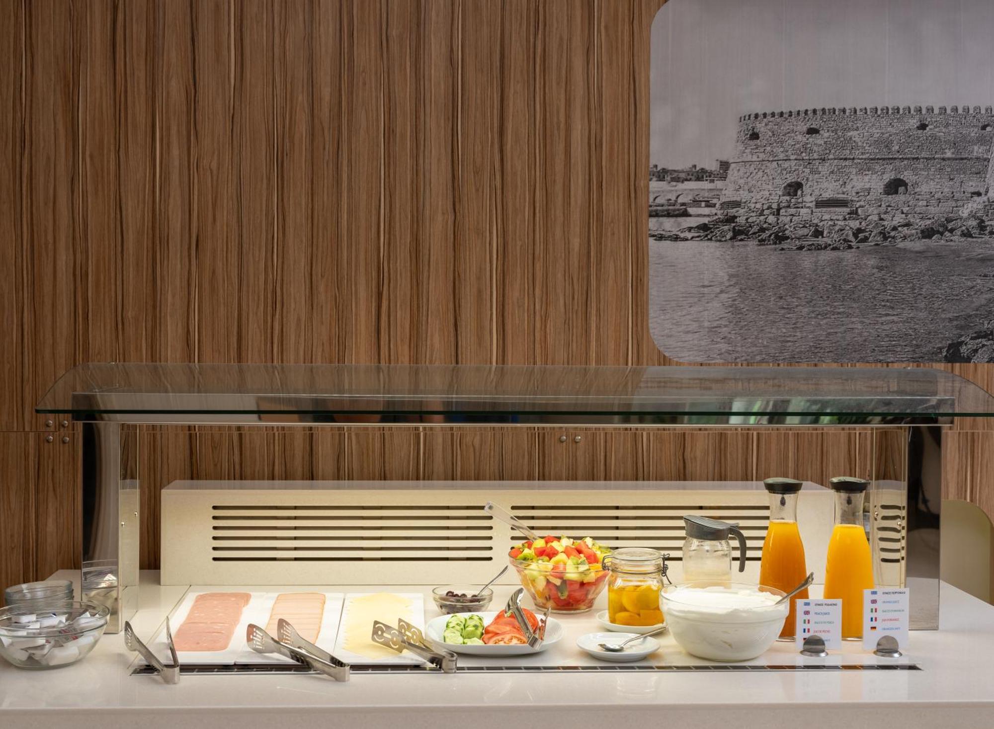 Athinaiko Hotel Heraklion  Exterior photo